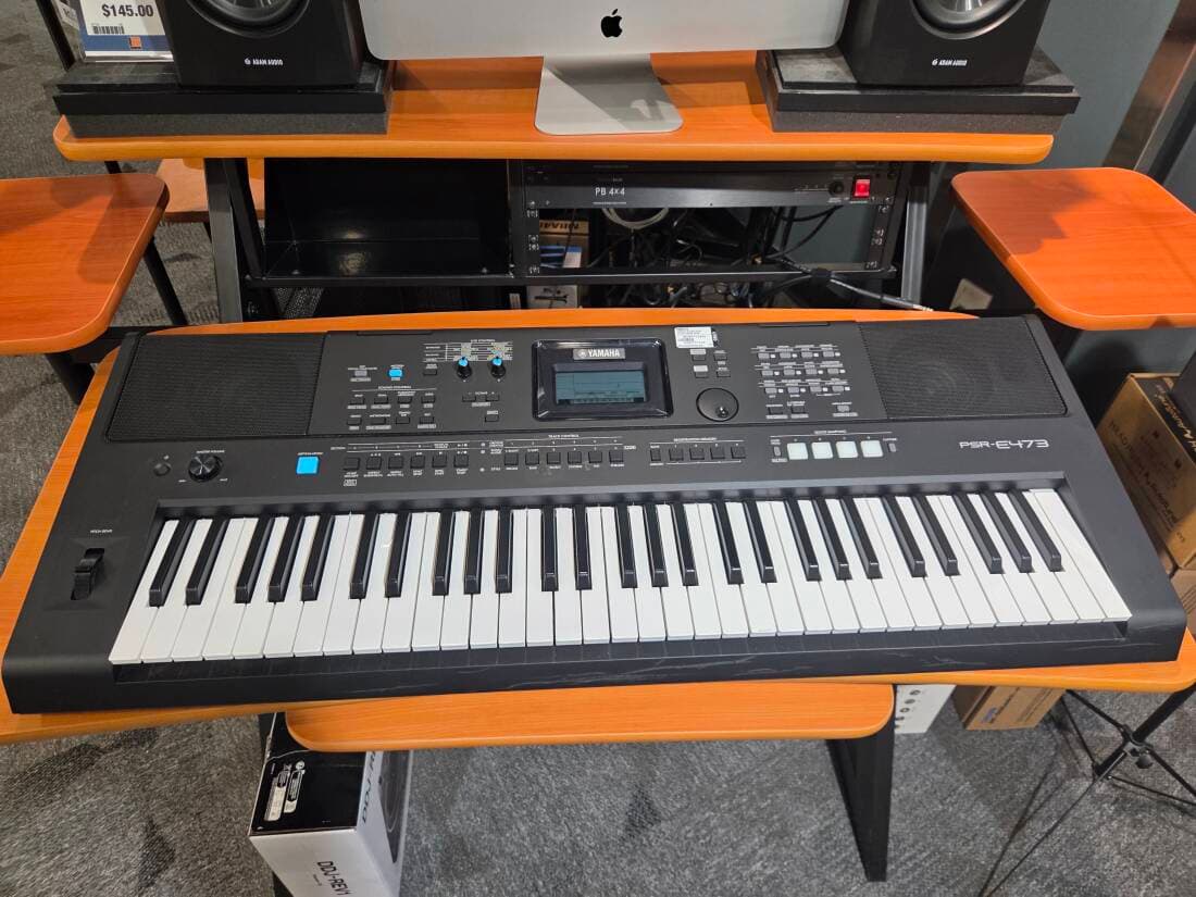 Yamaha - PSRE473