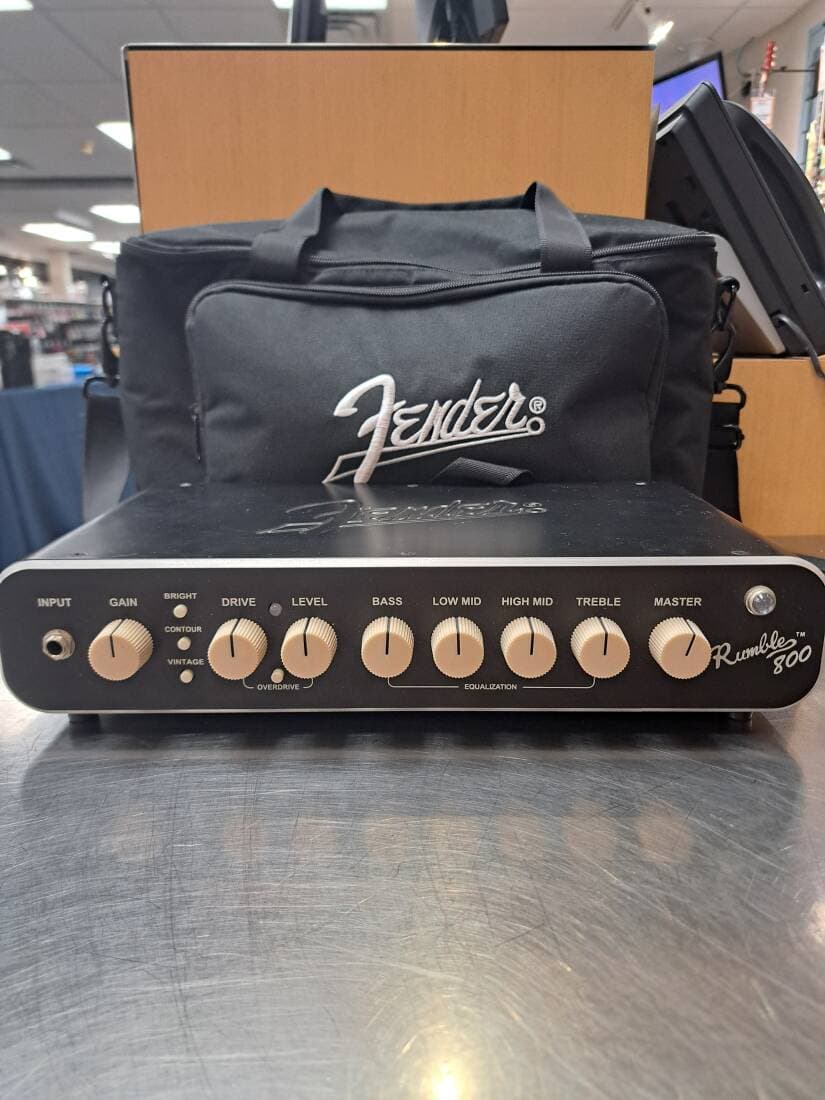 Fender - Rumble 800 Head