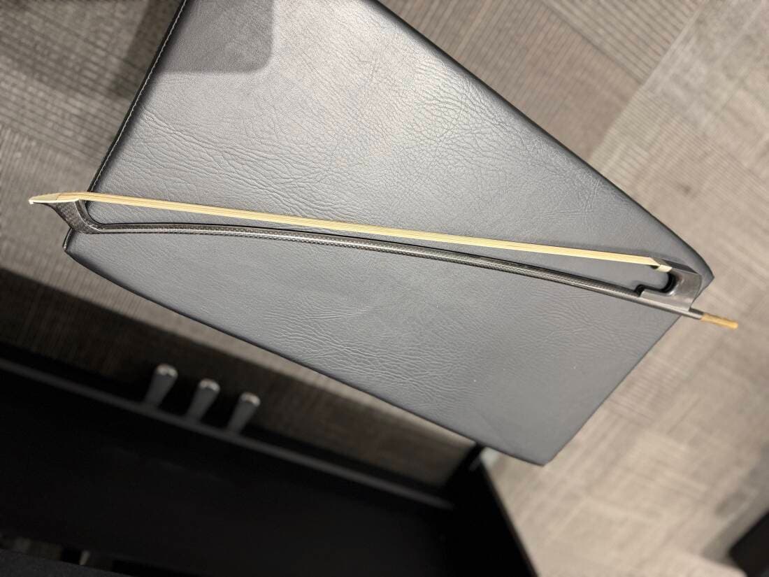 Coda Bow Metropolitan GR Pro Double Bass Graphite Fiber Bow