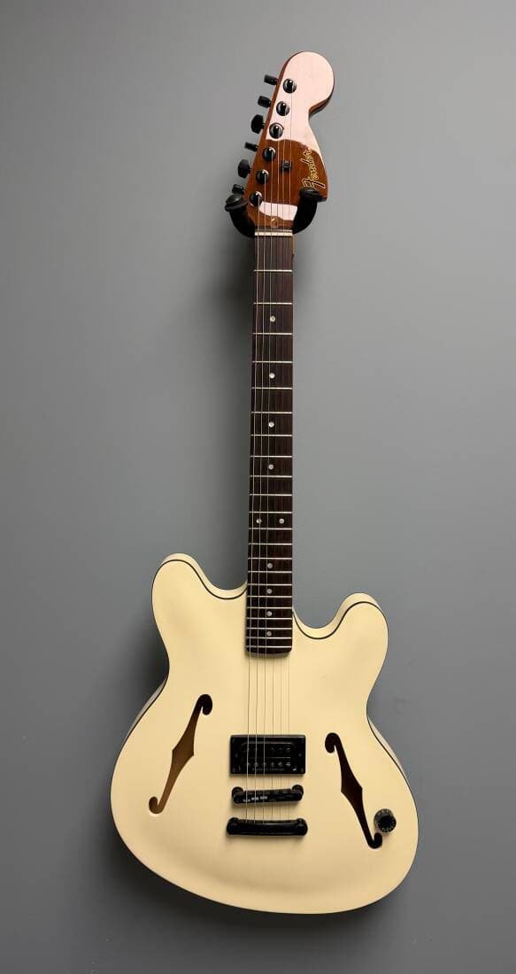 Fender - 026-2370-505