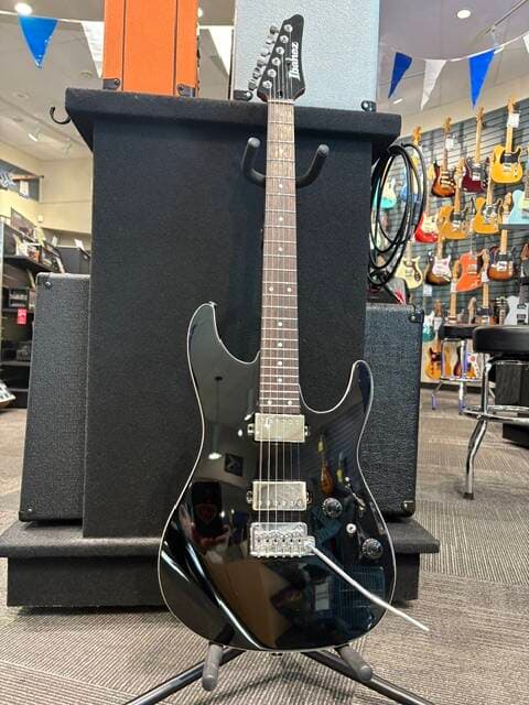 Ibanez - AZ42P1BK