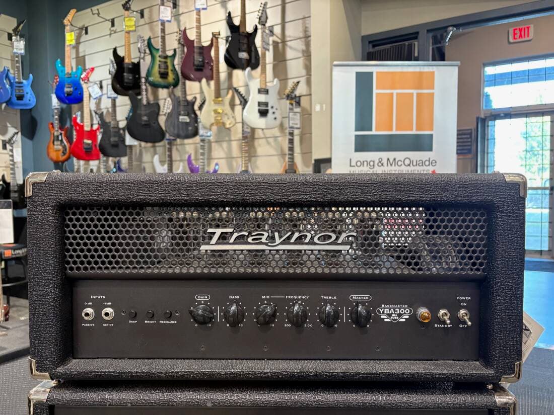 Traynor 300 Watt All-Tube Bass Head