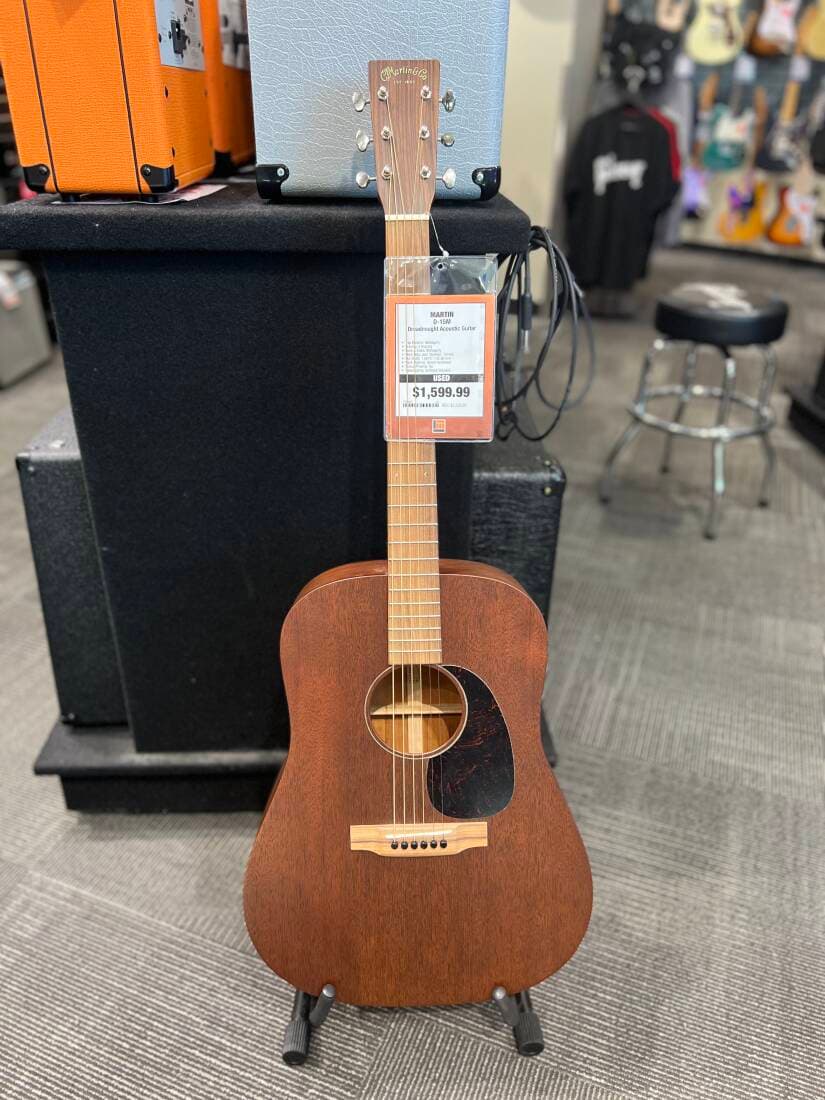 Martin Guitars - D-15M Mahogany Dreadnought Acoustic Guitar with Gigbag