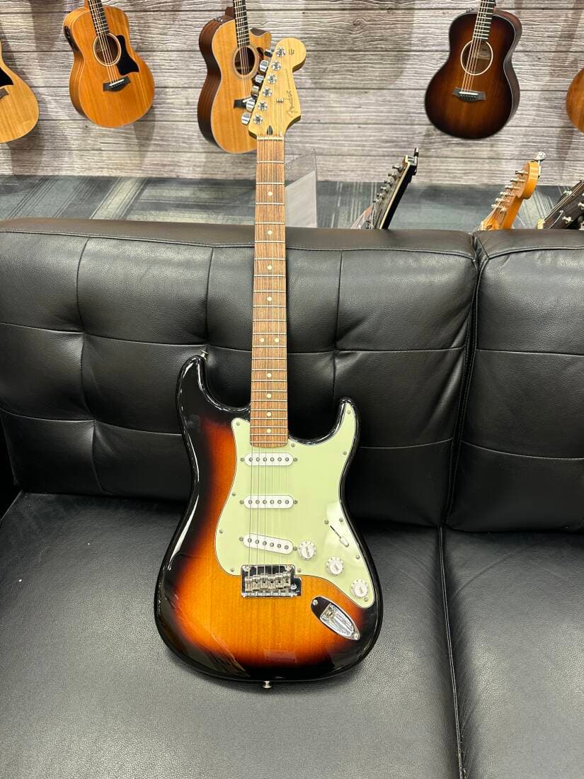 Fender - Strat 3TSB