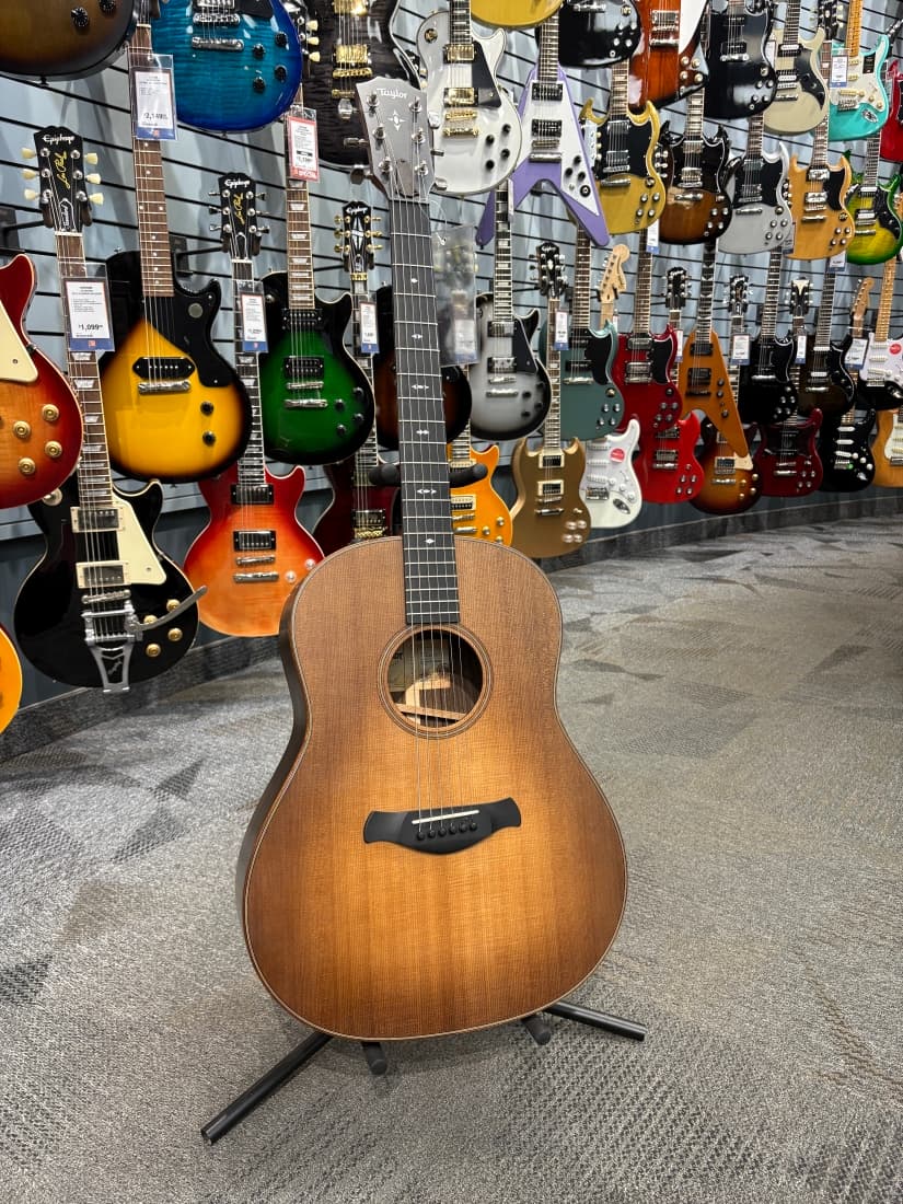 Taylor Guitars - 717E WHB B.E.