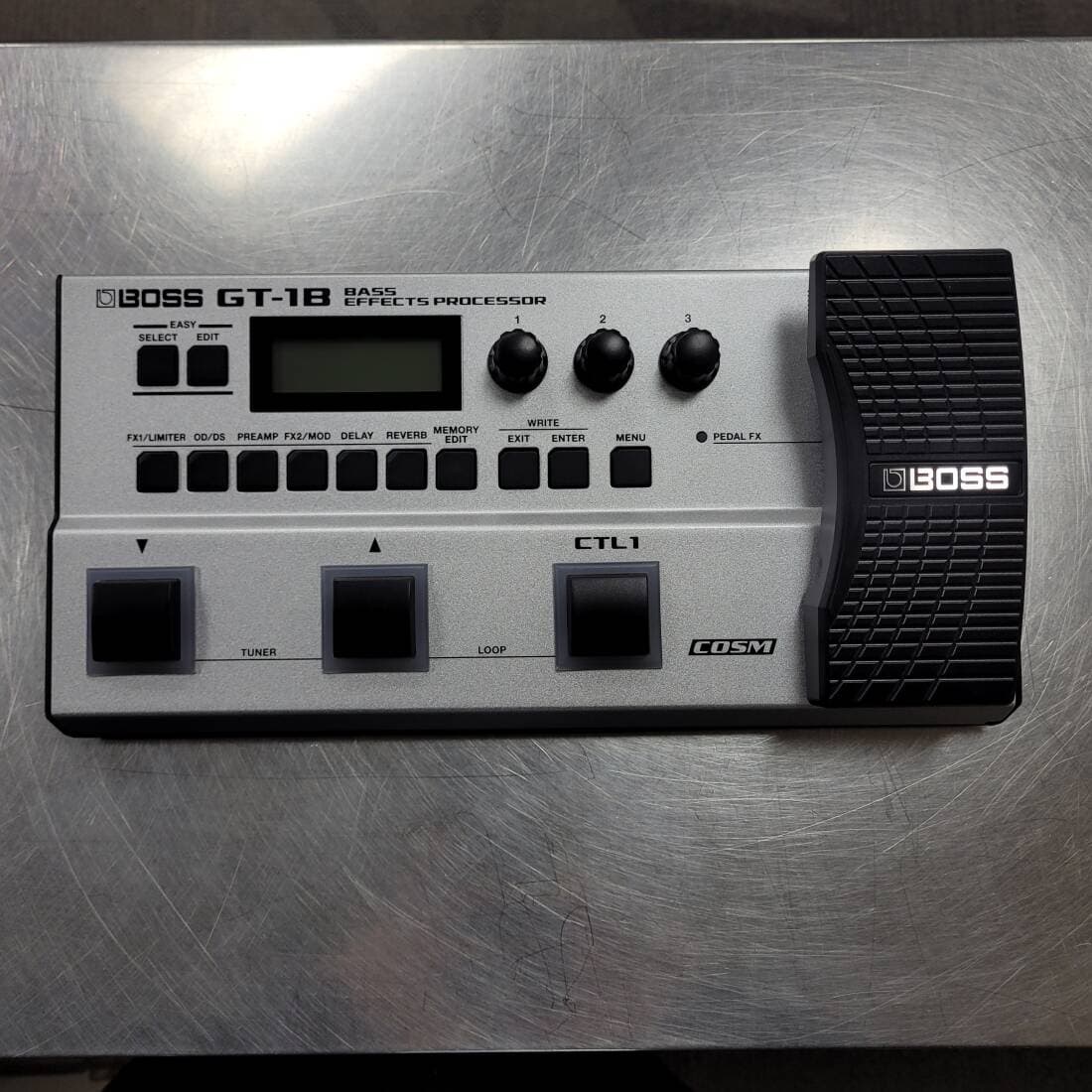 BOSS - GT-1B