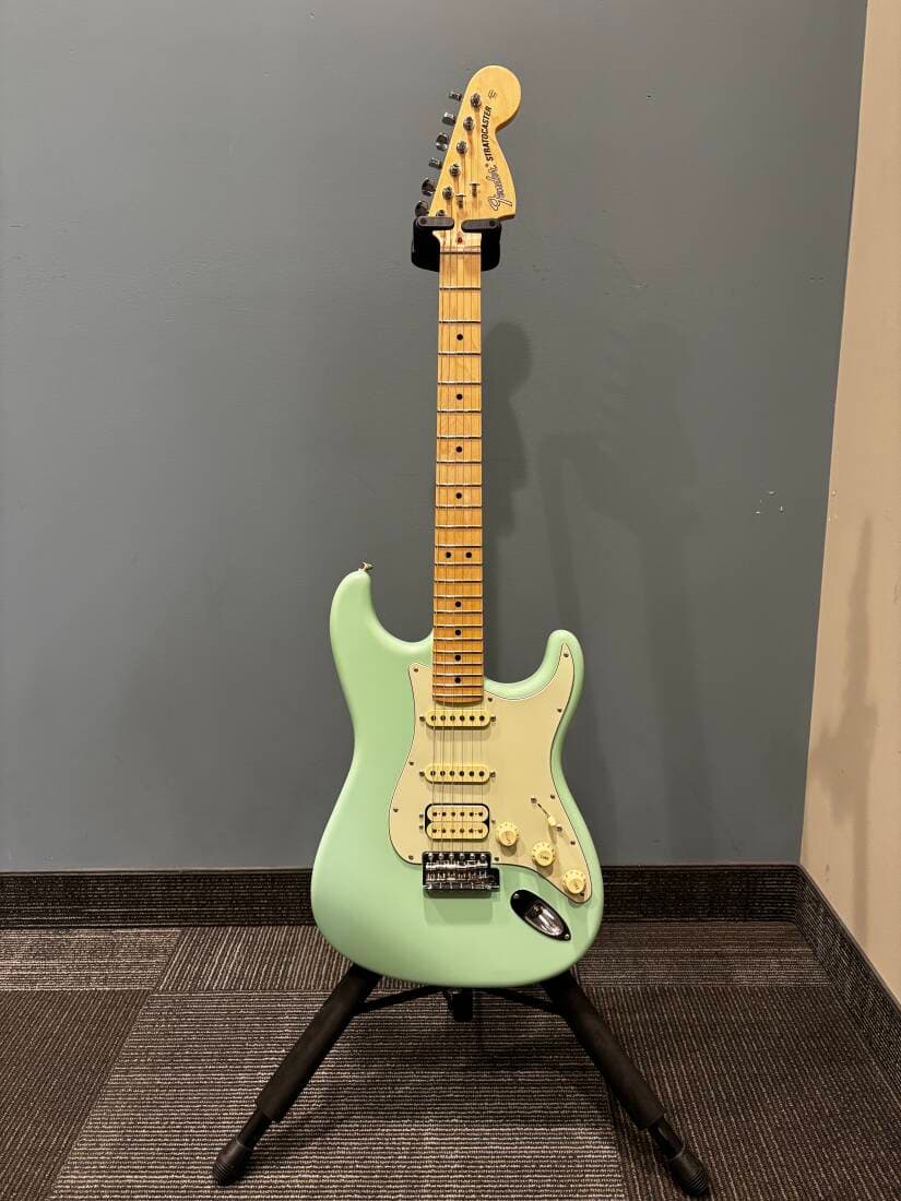 Fender - 011-4922-357