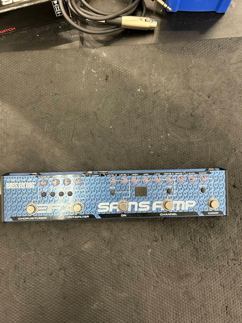Tech 21 - FR-BASS-V2
