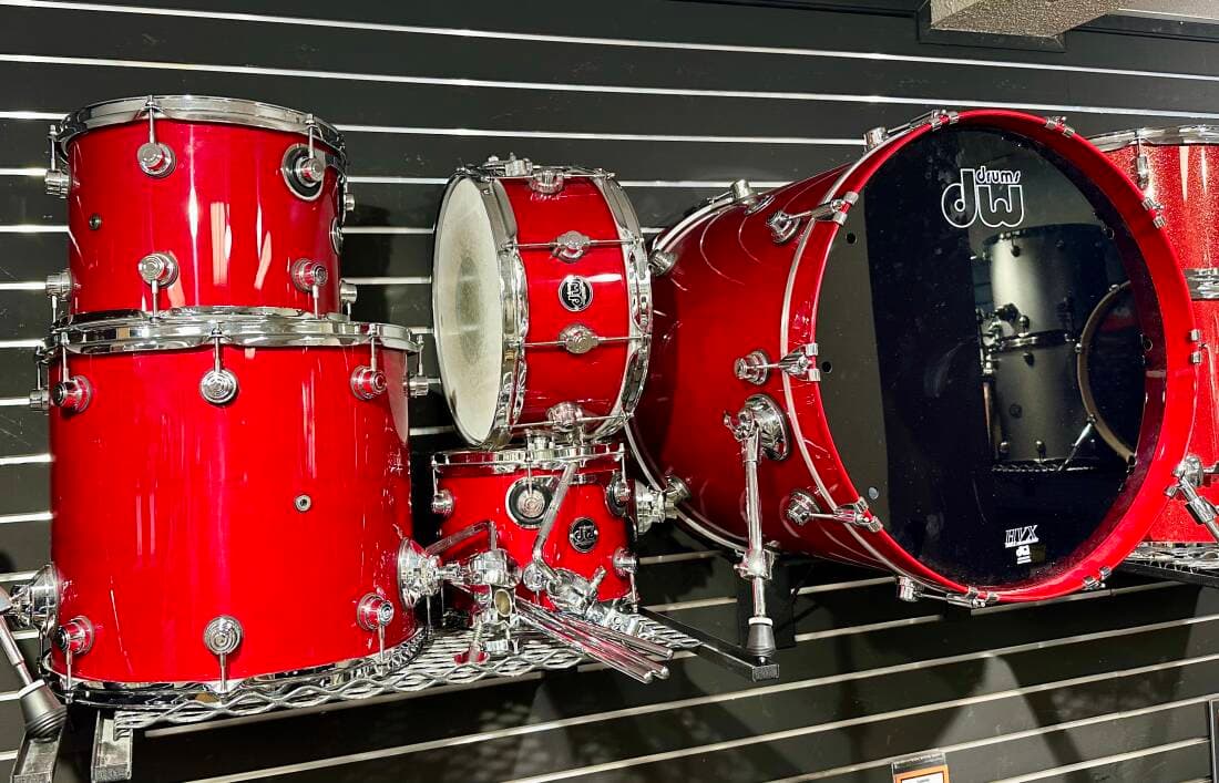 DW DRUMS PERFORMANCE 5pc kit Cherry Red