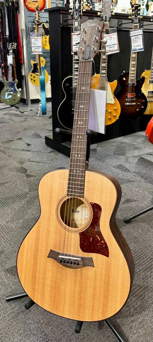 Taylor Guitars - GTE URBAN ASH