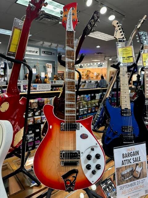 Rickenbacker - 620 FG