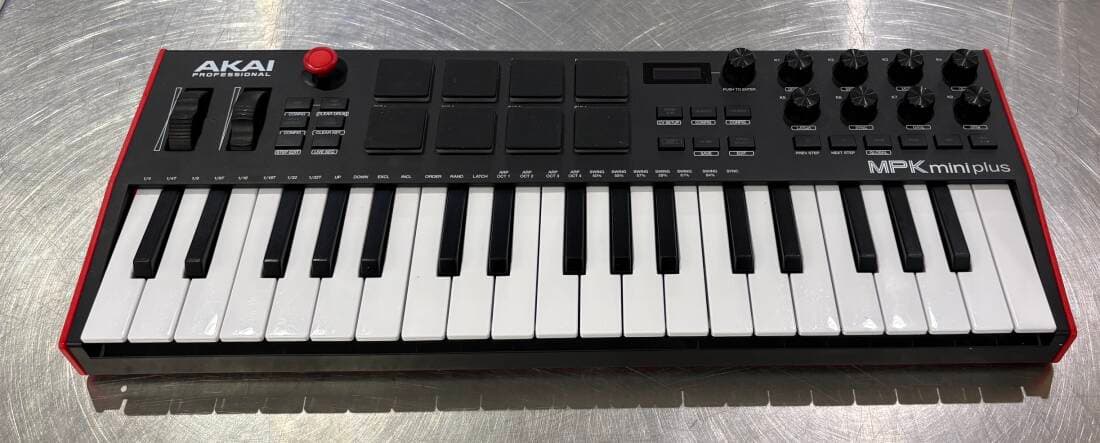 Akai - MPKMINIPLUS
