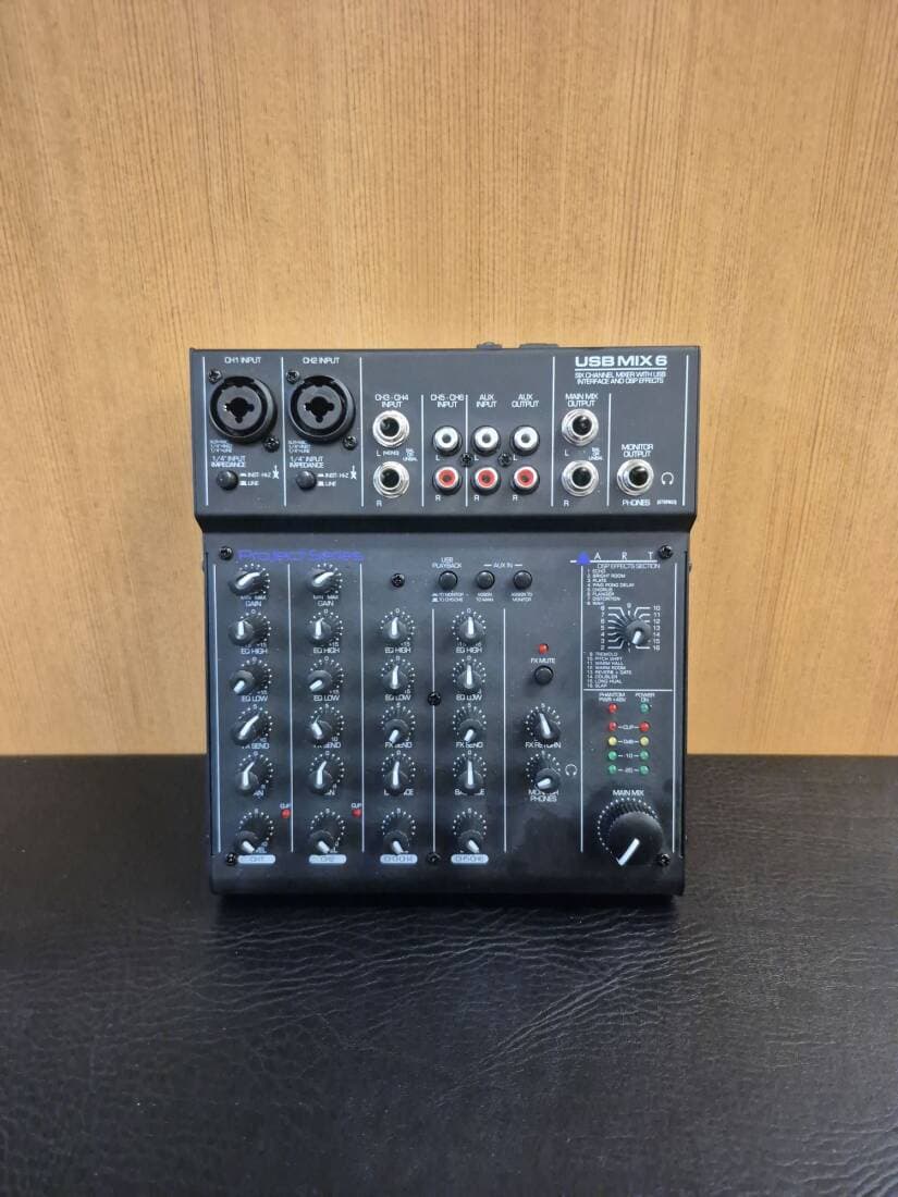 ART Pro Audio - USBMIX6