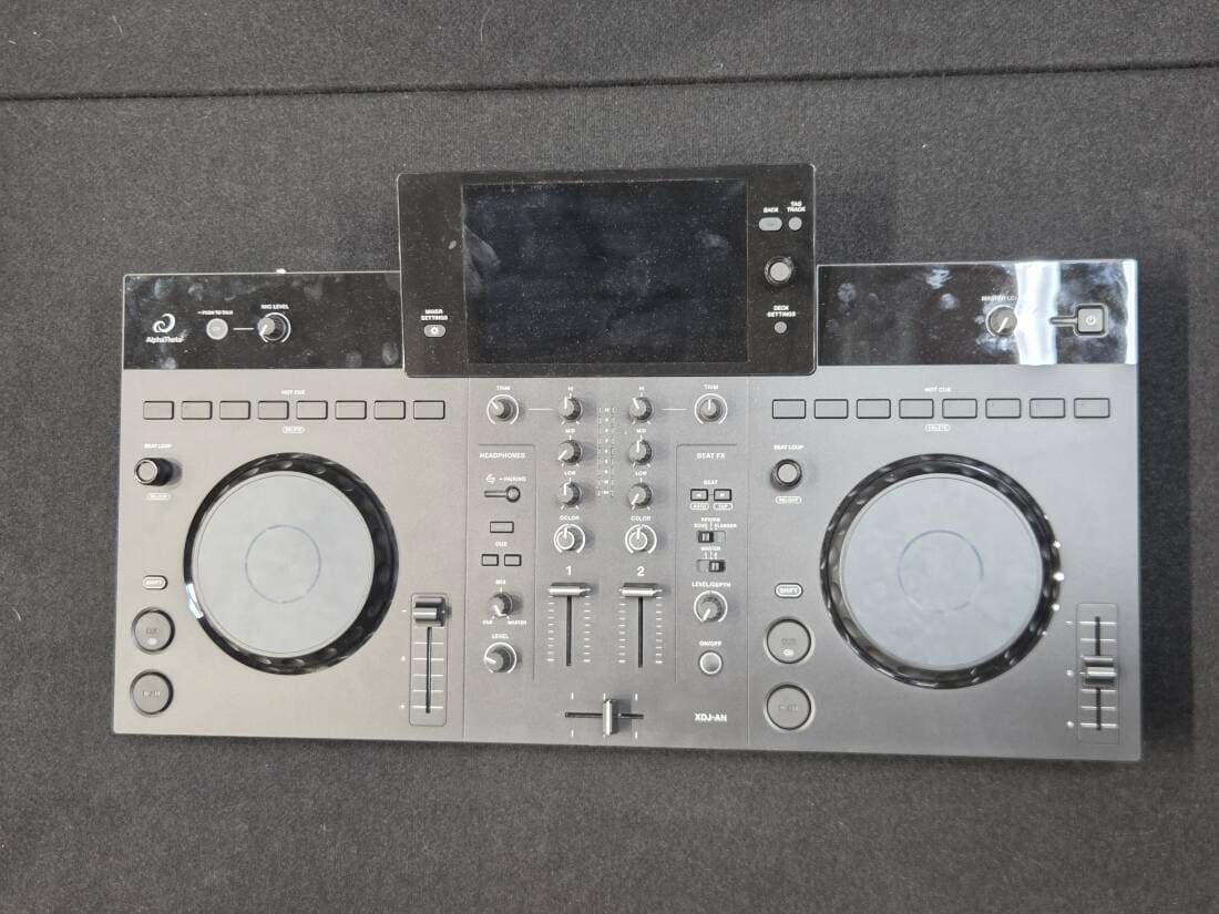 AlphaTheta - XDJ-AN
