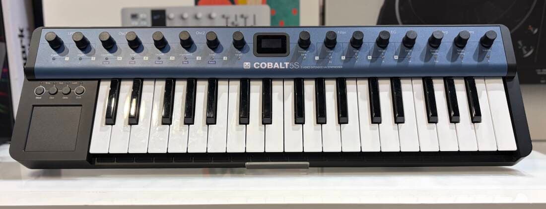 Cobalt5S 5 Voice 37-key Extended Virtual-analogue Synthesizer