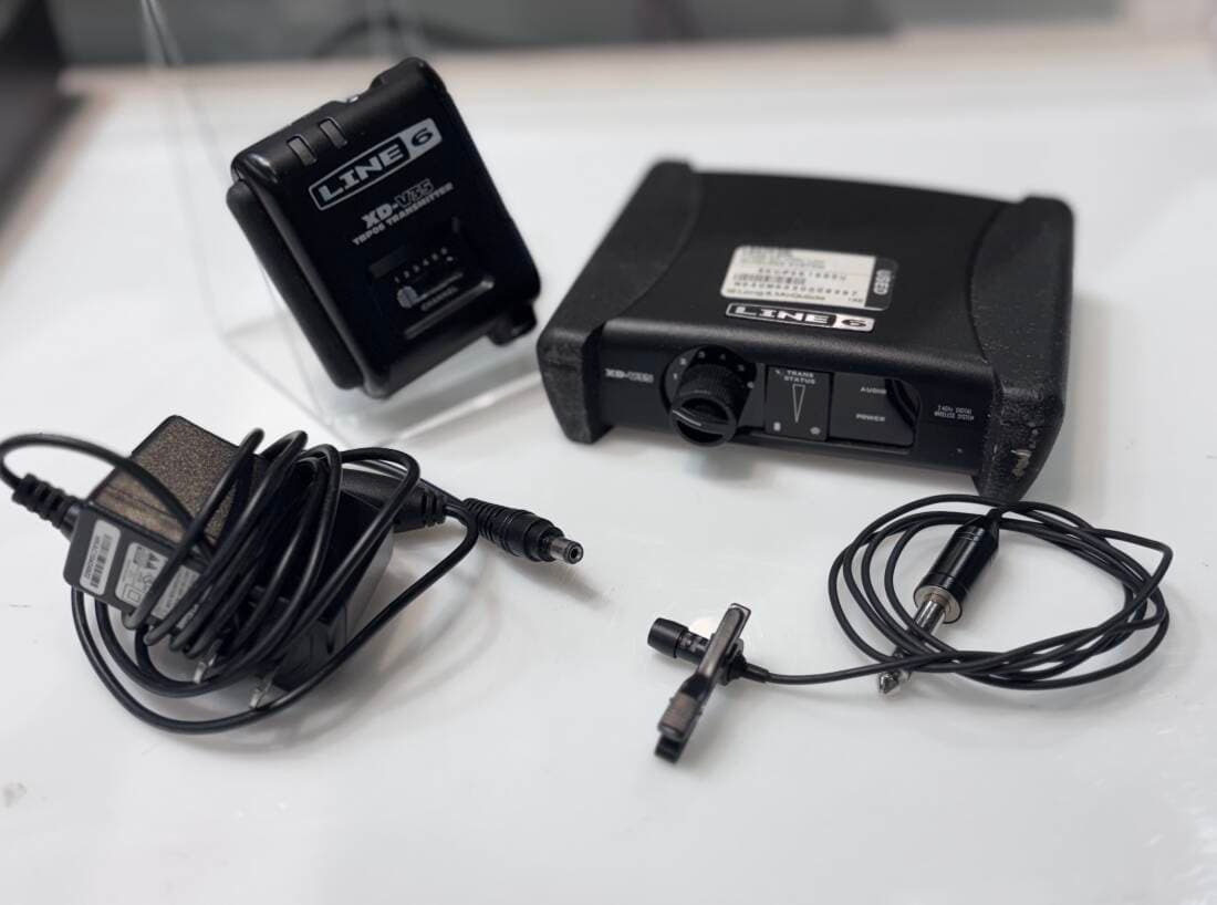 XD-35L Digital Wireless Lavalier Mic System