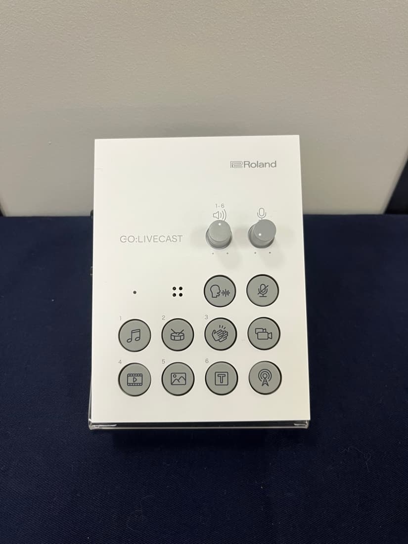Roland - GO LIVE CAST