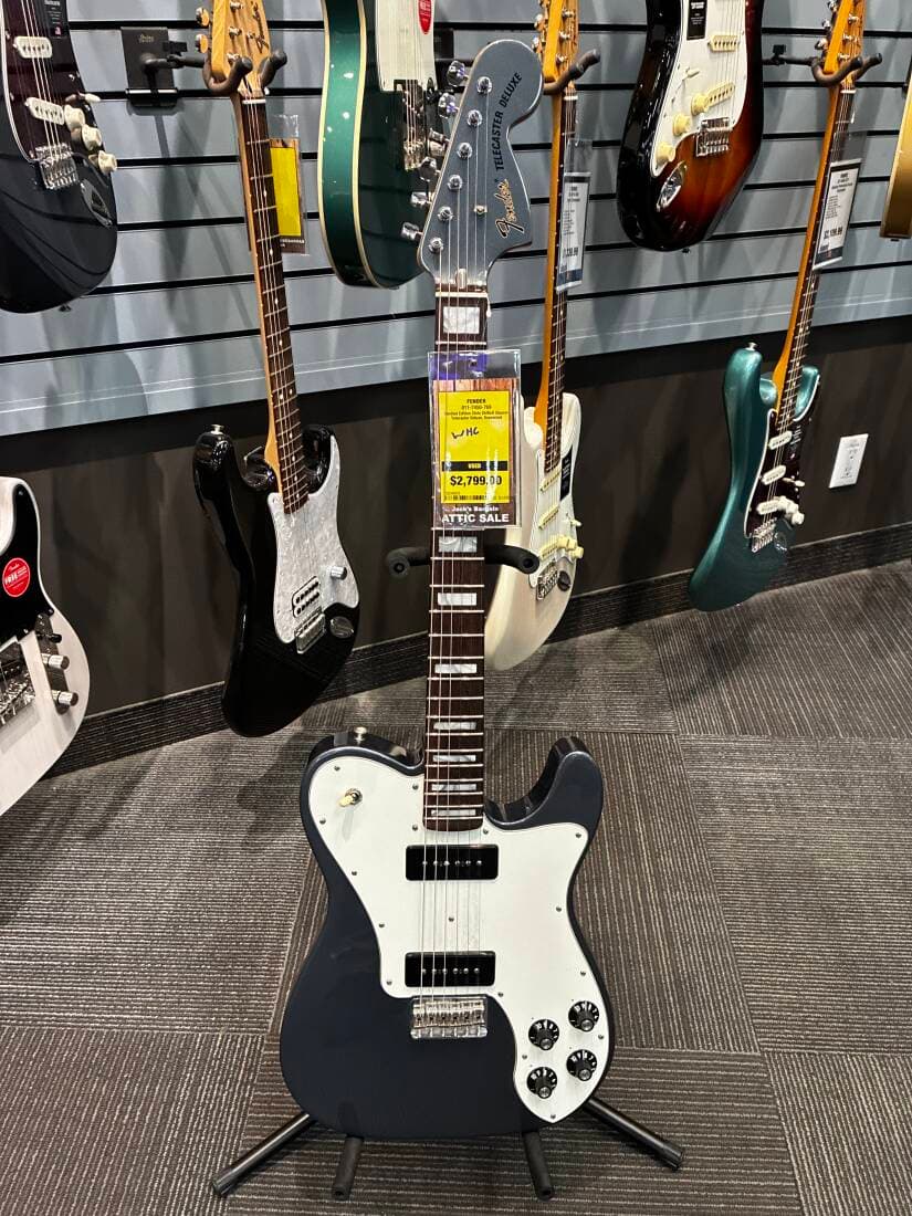 Fender - Chris Shiflett Cleaver Tele Deluxe