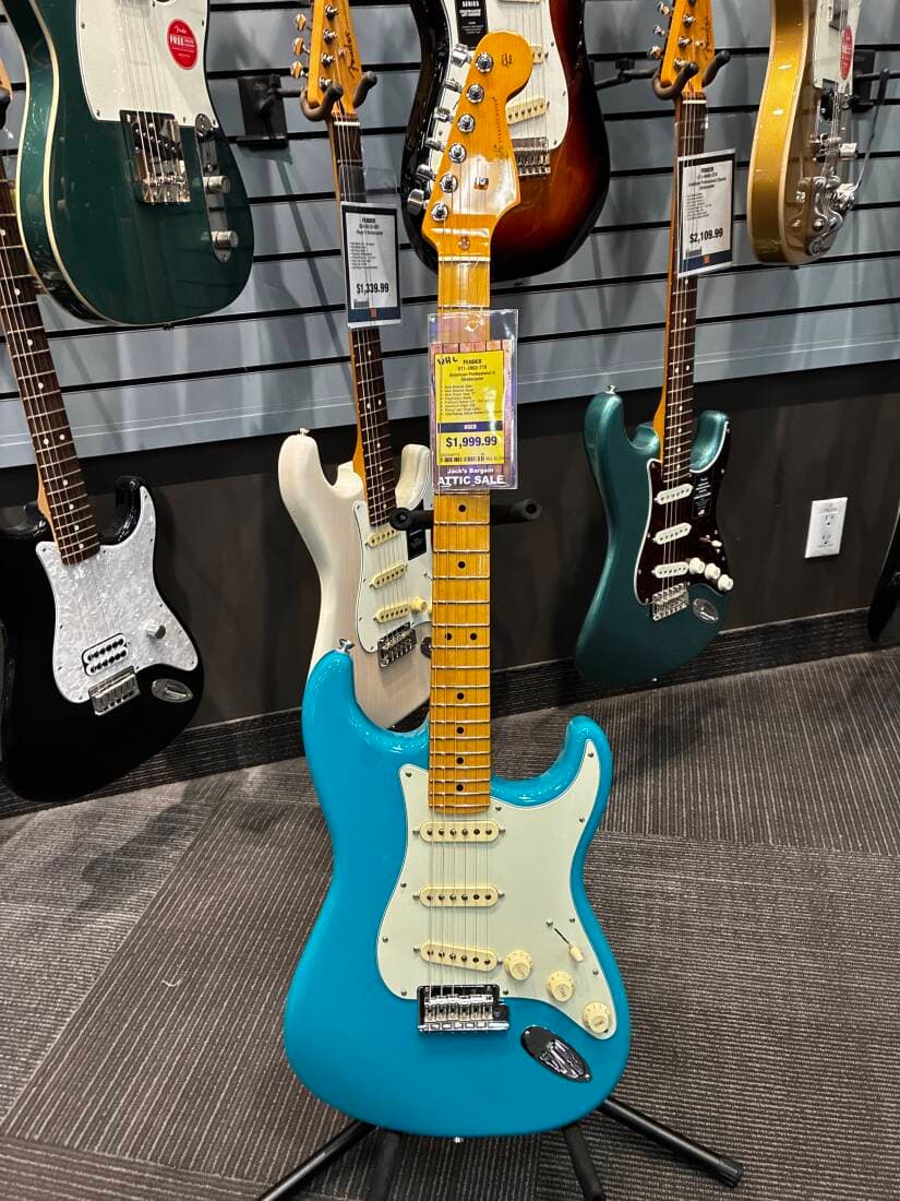 Fender - Am Pro II Stratocaster