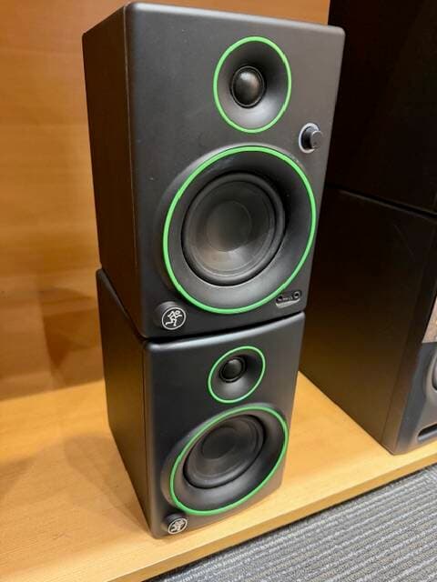 Mackie - CR4 (PAIR)