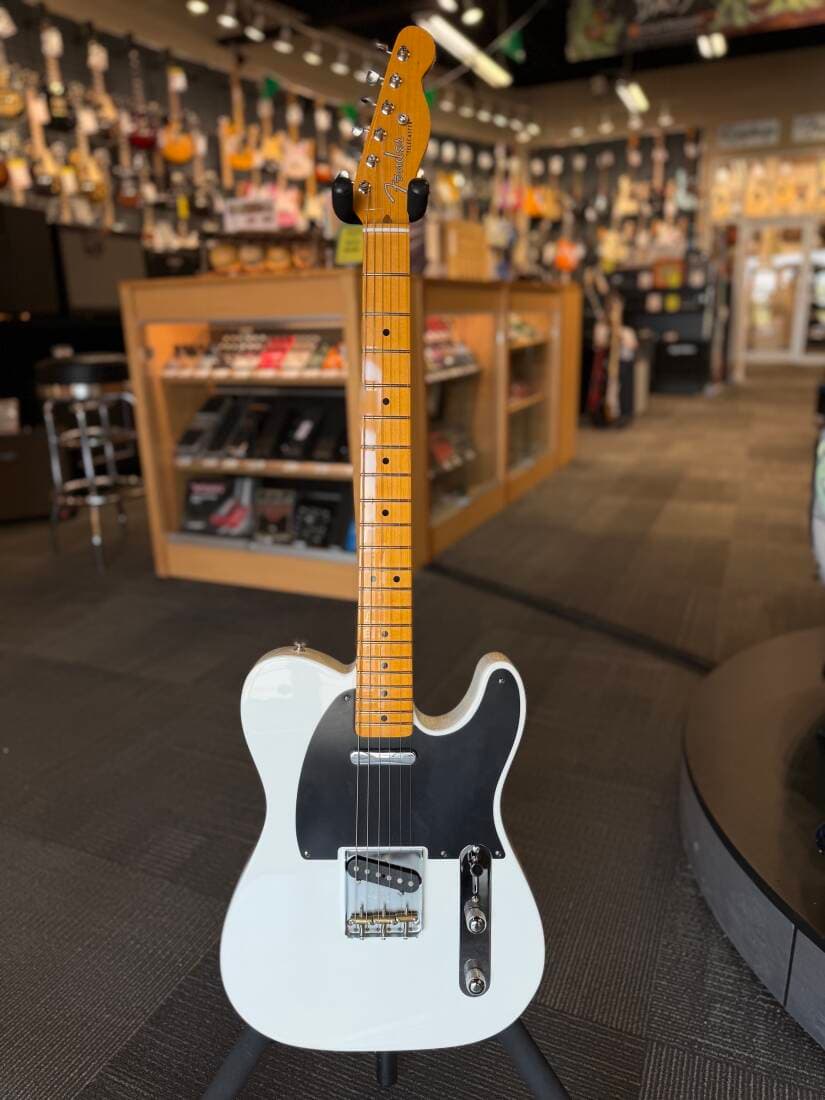 Fender - American Vintage II 1951 Telecaster