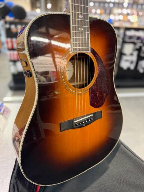 Fender - PM-1 DELUXE DREADNOUGHT EBONY VINTAGE SUNBURST