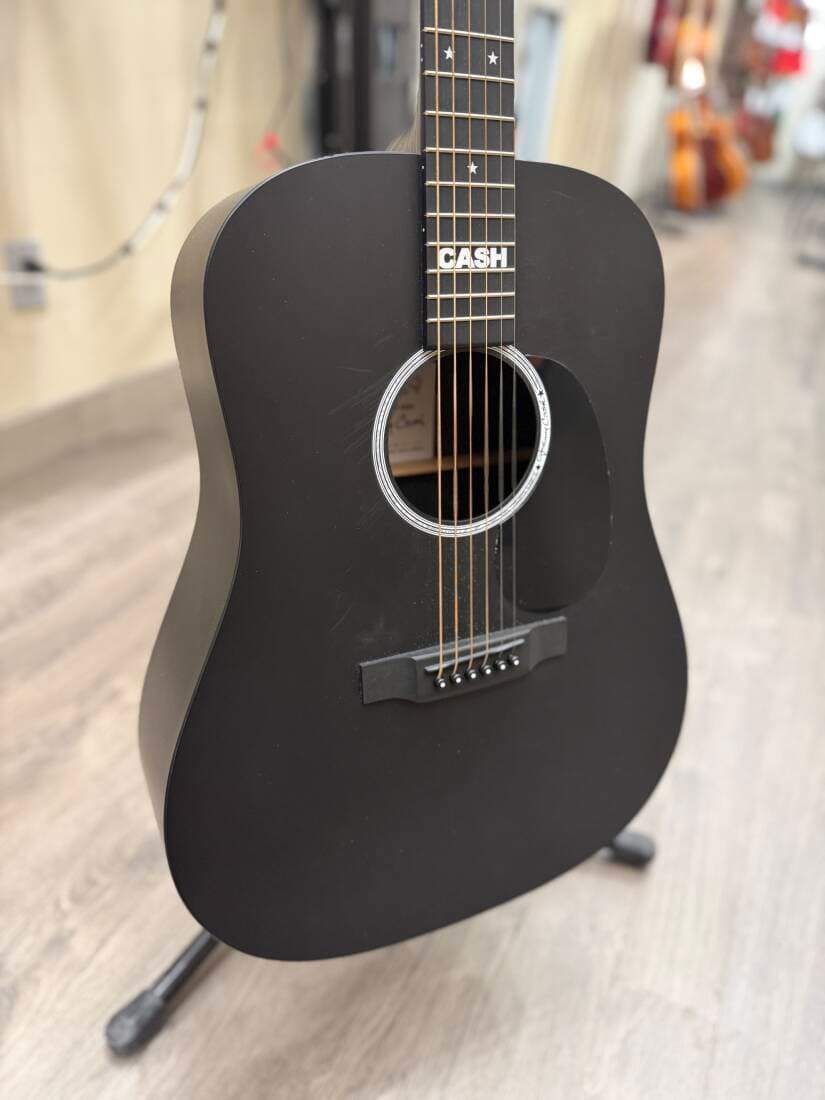 Martin Guitars - DX JOHNNY CASH