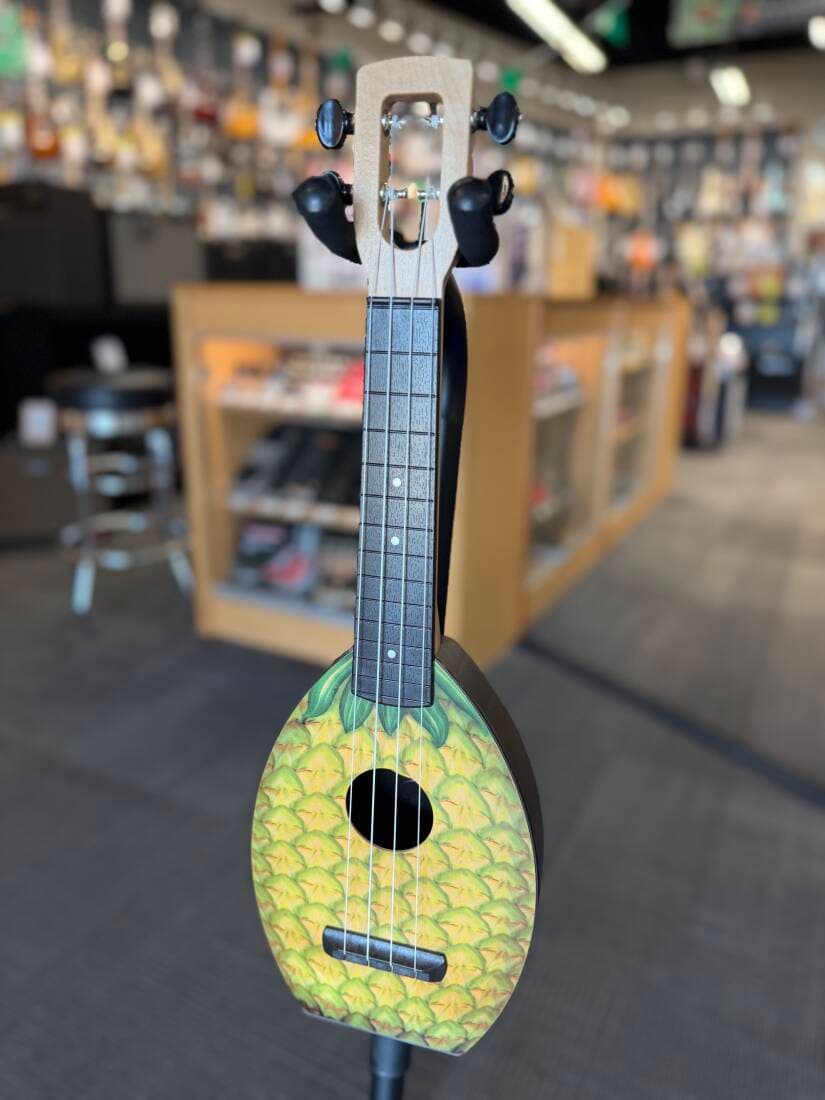 FLEA SOPRANO UKE DESIGNER PINEAPPLE TOP
