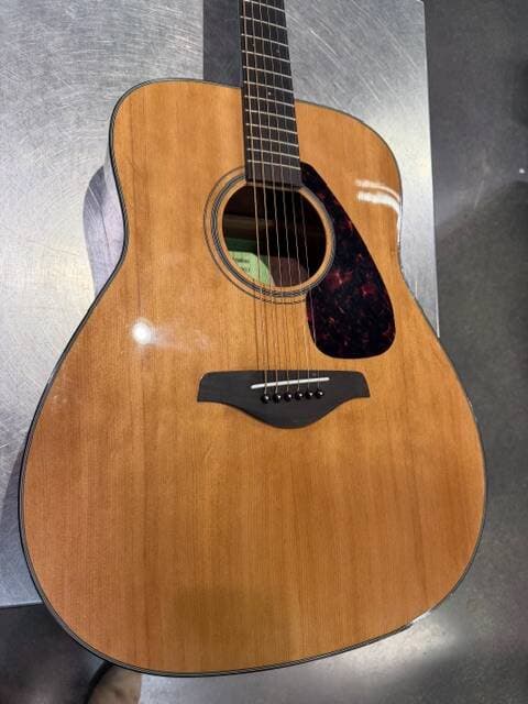 Yamaha - FG800J