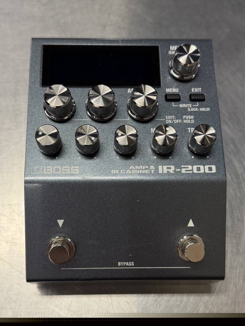BOSS - IR-200 Amp Sim
