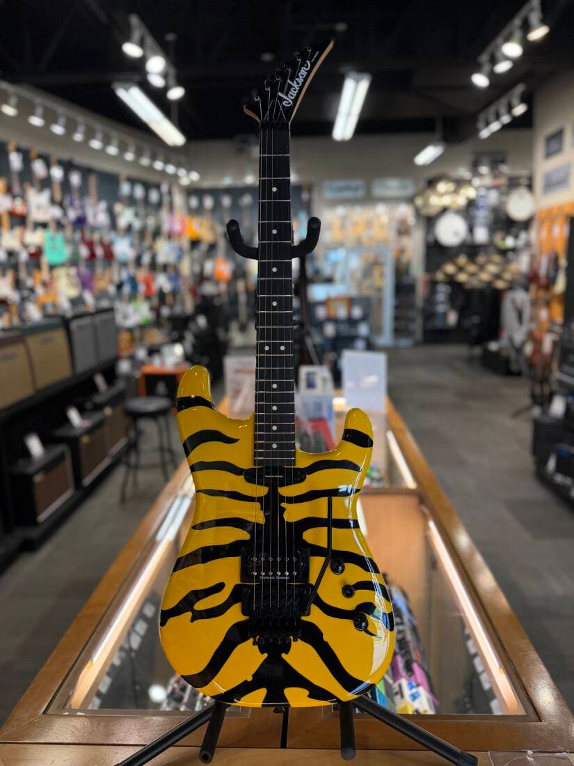 Jackson - Pro Origins 1985 Limited Edition San Dimas SD1 HH FR, Ebony Fingerboard - Yellow Bengal