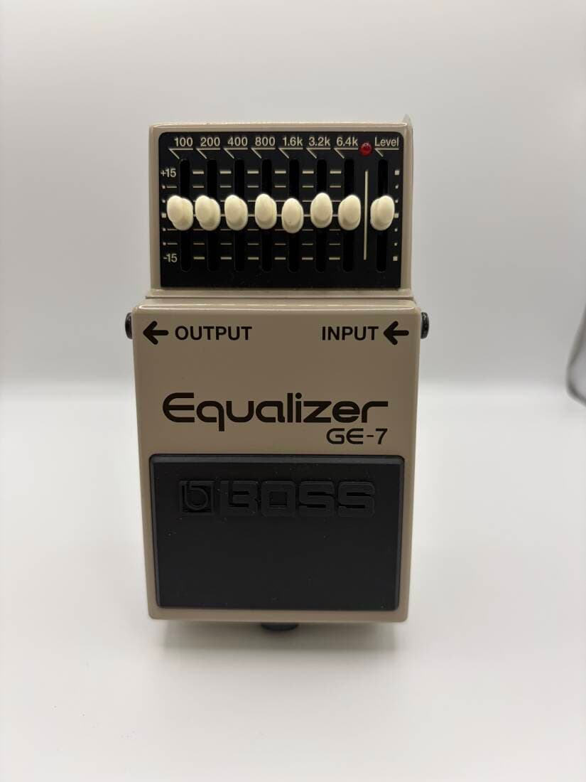 BOSS - GE-7 7-Band Graphic EQ Pedal