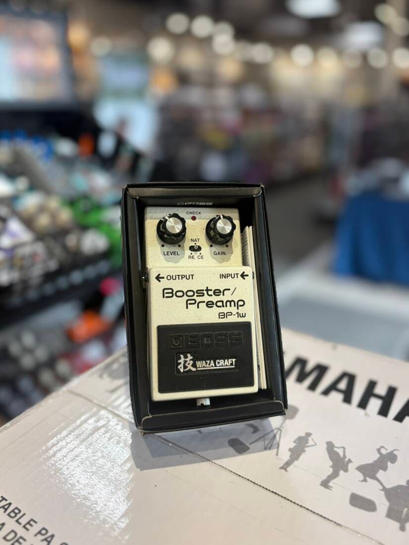 BOSS - Waza Booster Preamp