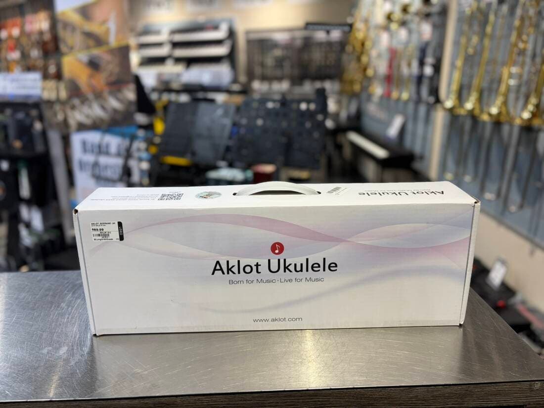 Aklot Soprano Ukulele with Gigbag and Strap