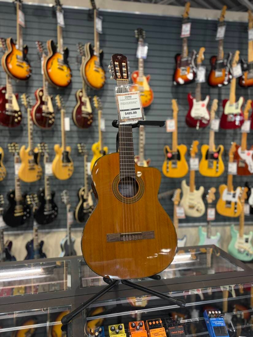 Takamine Classical