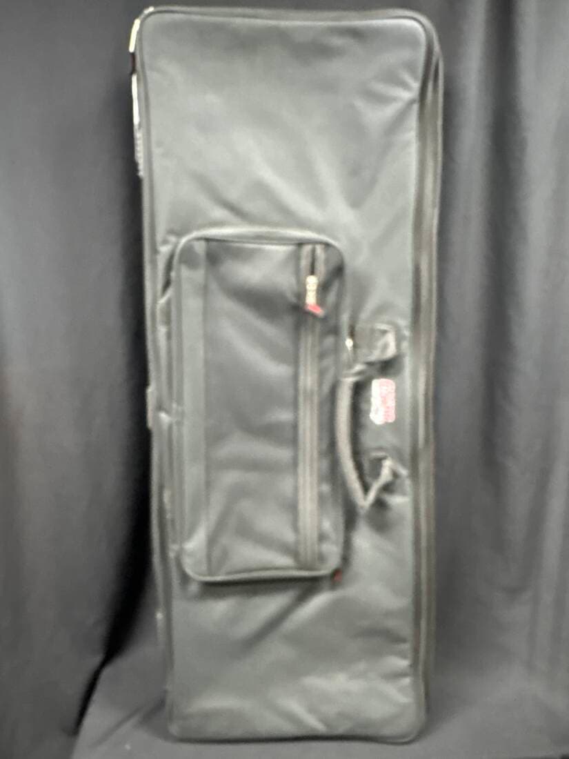 Gator - GIG BAG FOR 76 NOTE KEYBOARDS