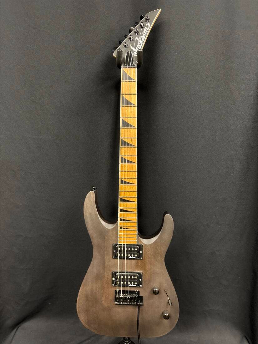 Jackson Guitars - JS24