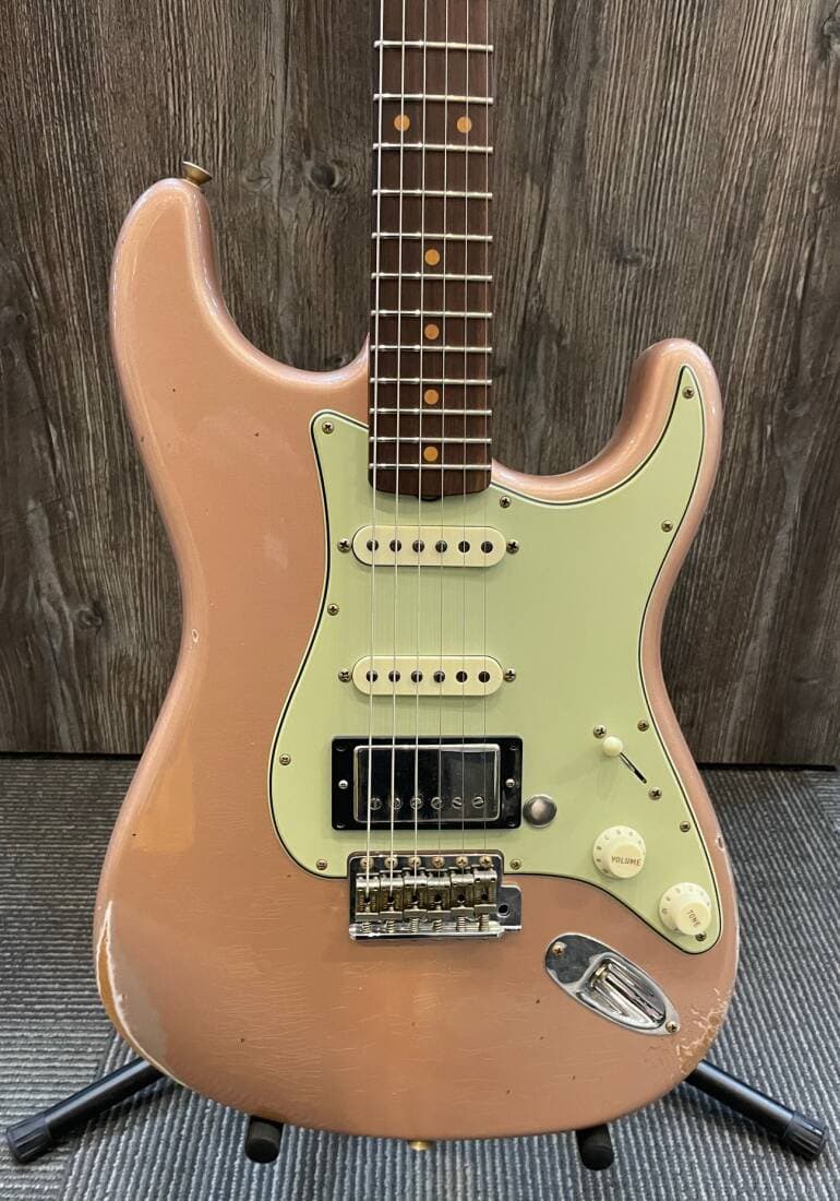 Fender Custom Shop - Limited Edition '59 Stratocaster HSS Relic, Rosewood Fingerboard - Shell Pink Metallic