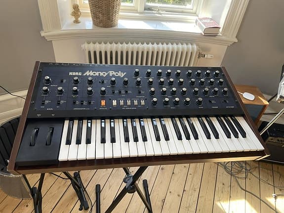 Korg Mono/Poly