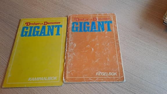 Drakar och Demoner. Gigant. 2 böcker .