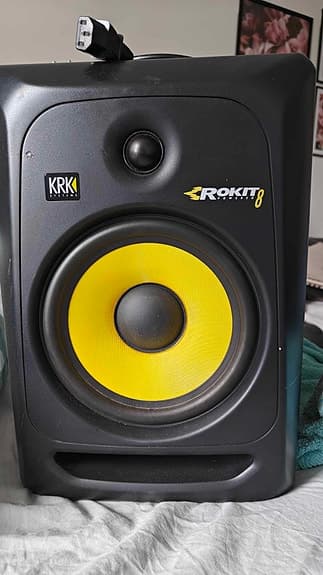 Studiomonitorer KRK Roligt 8 Generation Five