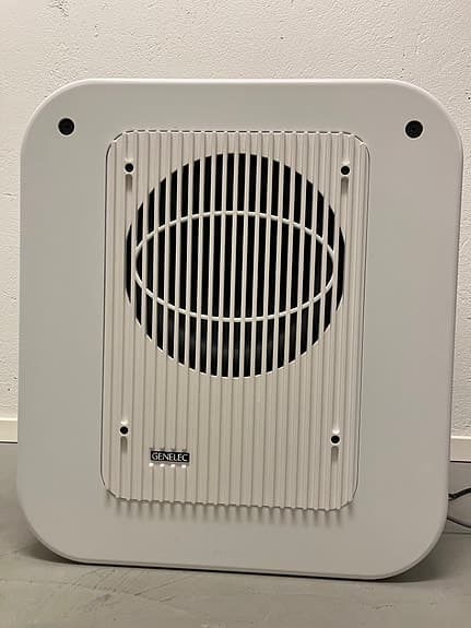 Genelec 7370 7370A APM subwoofer