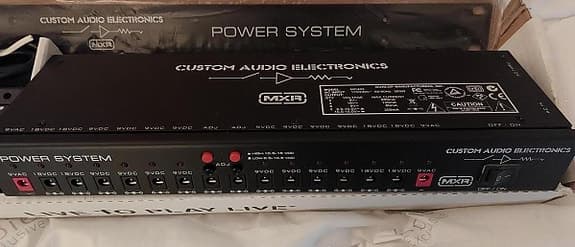 Bob Bradshaw/MXR MC-403 CAE Custom Audio Electronic Power System