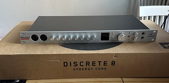 Antelope Audio Discrete 8 Synergy Core med DSP kraft
