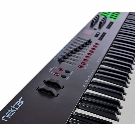 Nektar Impact LX88+ Full Size 88 tangenter Midi Keyboard Digitalpiano Interface