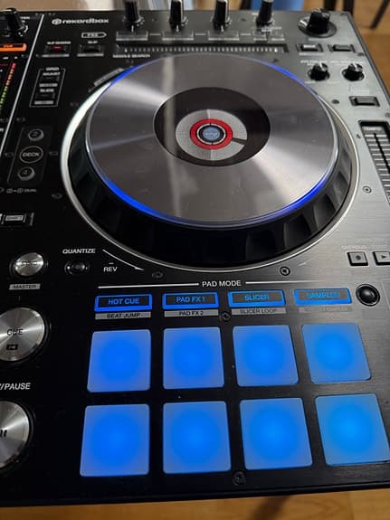 Pioneer DDJ-RZ DJ-controller