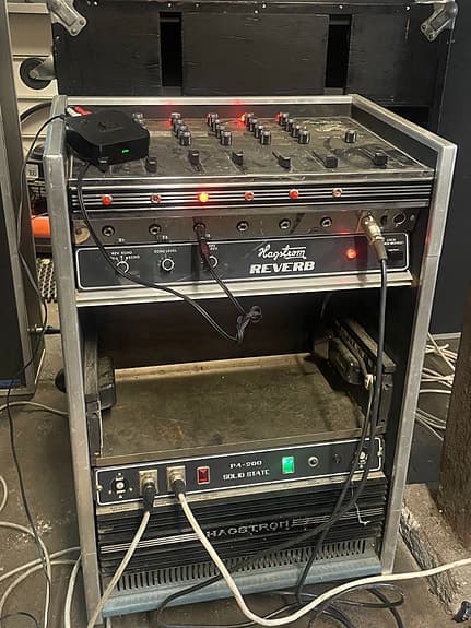 Hagstrom PA-200 Solid State reverb PA-system rack