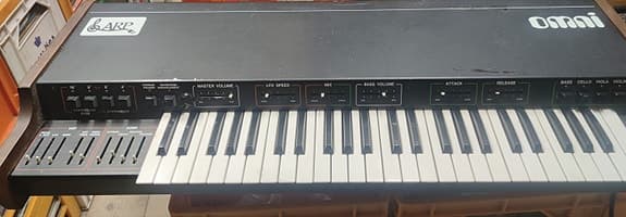 ARP Omni- Legendarisk vintage polyfonisk synt
