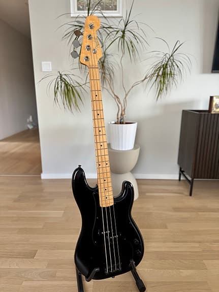 Fender Precision Bass, Roger Waters special edition