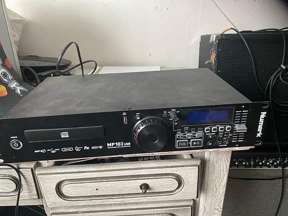 Numark MP103 USB CD/MP3-spelare svart